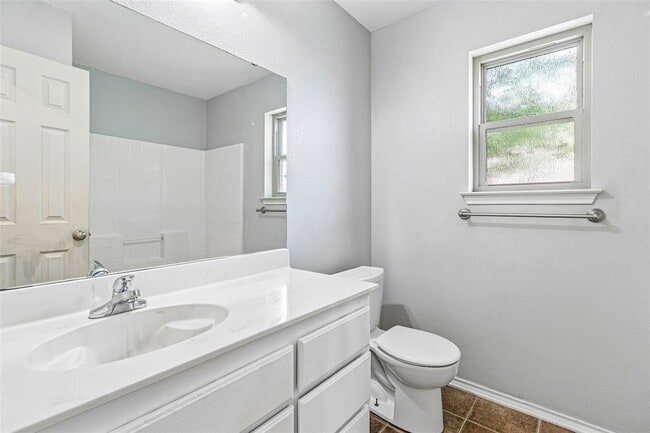 Building Photo - 1309 Marlee Cir