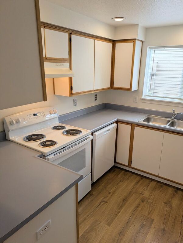 Building Photo - 17987 SW 115th Ave