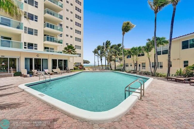 Building Photo - 6000 N Ocean Blvd