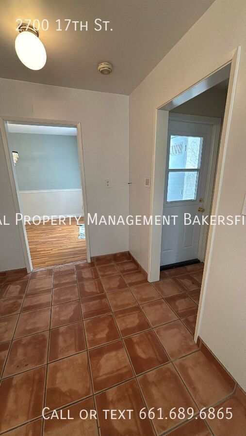Building Photo - 2700 17th St