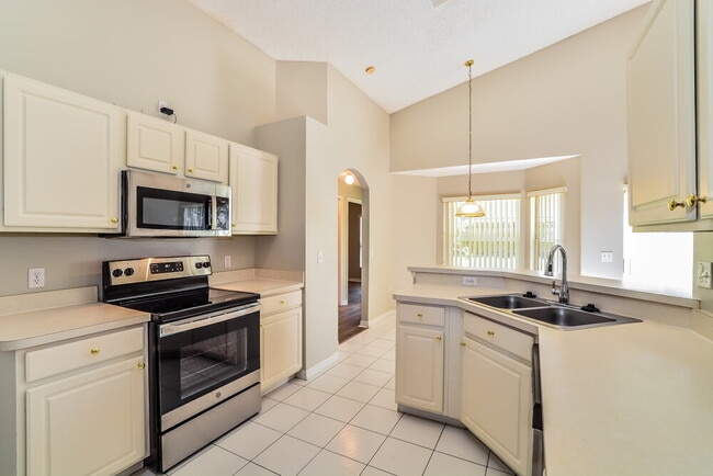 Building Photo - 2297 Blake Way