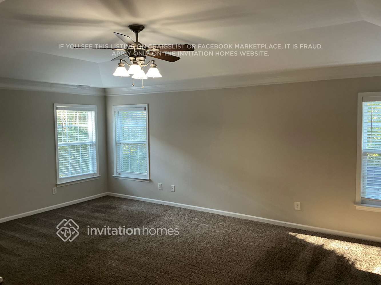 Building Photo - 716 Weathervane Dr