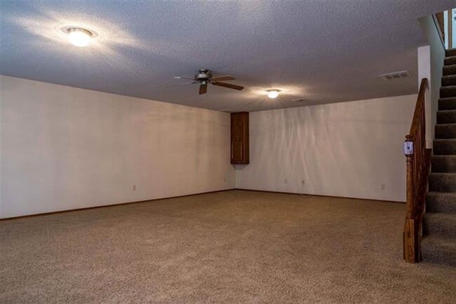 Building Photo - 11818 W Wilkinson Ct