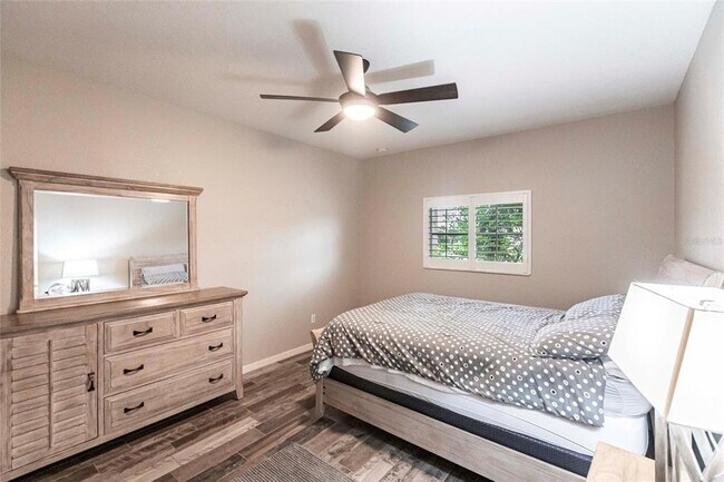 Building Photo - 1503 Suzi St