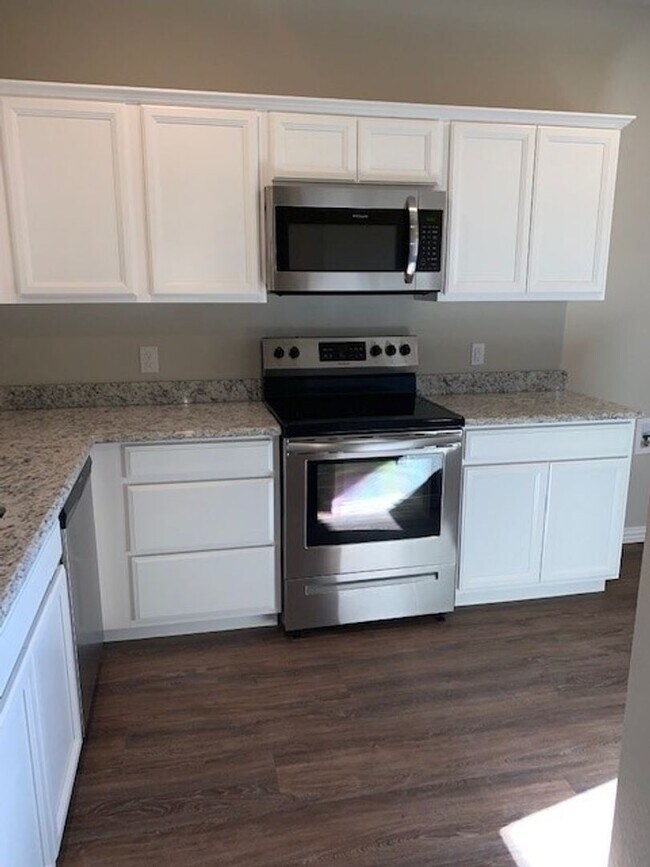 Building Photo - 1256 Trailside Dr