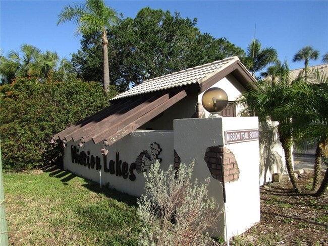 Building Photo - 255 Mission Trail S