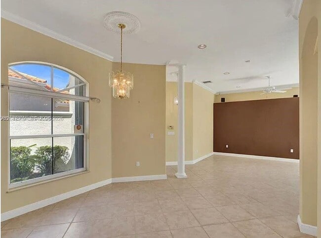 Building Photo - 1459 Shoreline Way