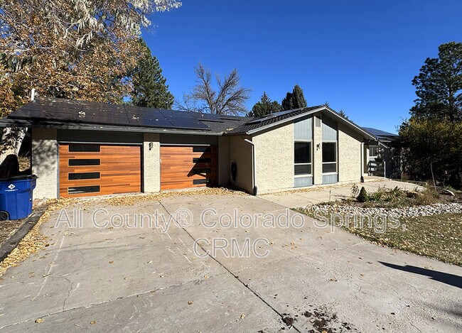 Building Photo - 460 Wintery Cir N