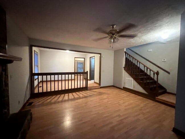 Building Photo - 7016 Maracay Ct