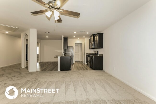 Building Photo - 26861 Steinbeck Dr