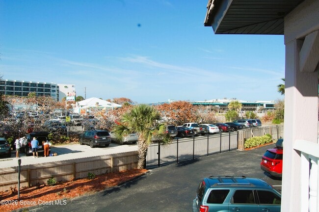 Building Photo - 5350 Ocean Beach Blvd