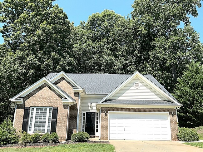 Building Photo - 7210 Quail Hunt Dr