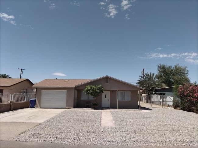 Primary Photo - 91670 4th St