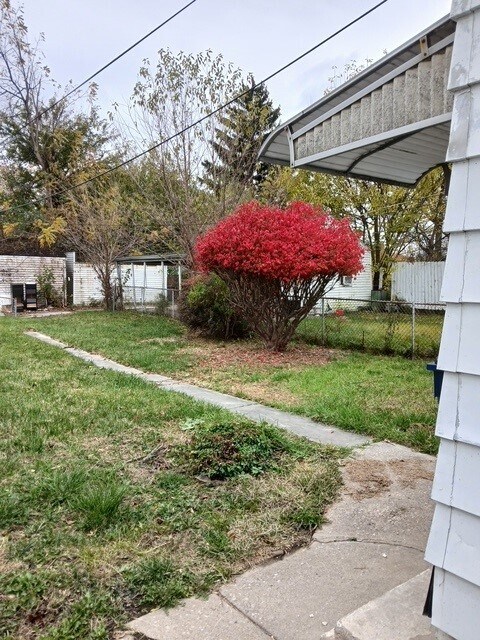 Building Photo - 238 E Weber St