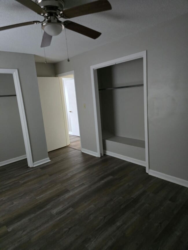 Building Photo - 2339 Walden Dr