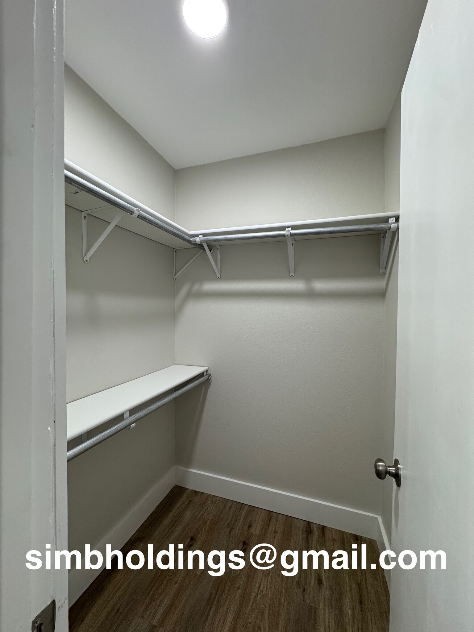 Building Photo - 206 La Salle Dr