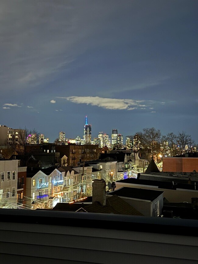 Building Photo - 61 Belmont Ave