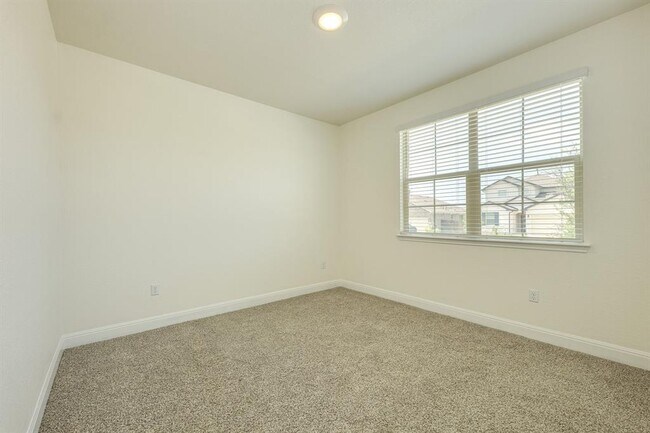 Building Photo - 17813 Bassano Ave