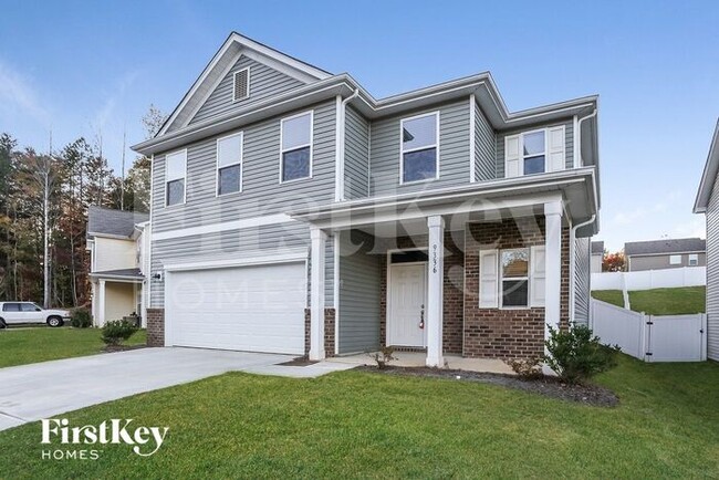Building Photo - 9336 Sloan Forest Dr