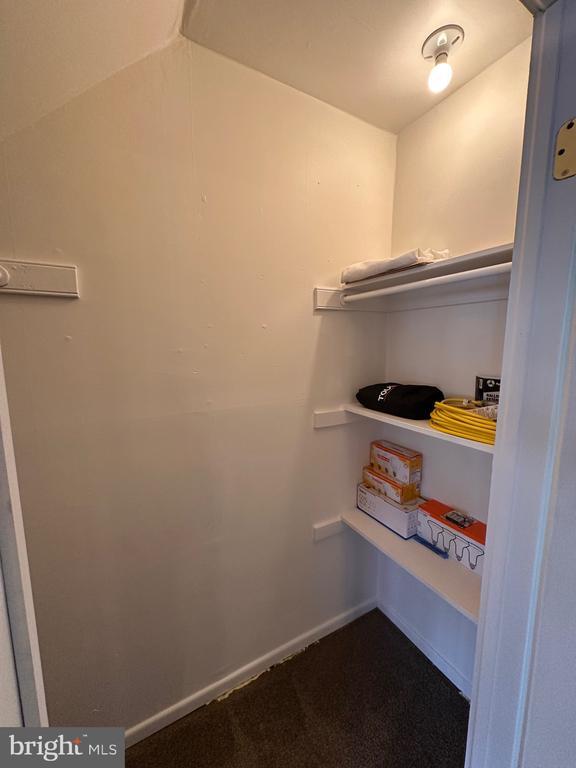 Building Photo - 12032 Millbrook Rd