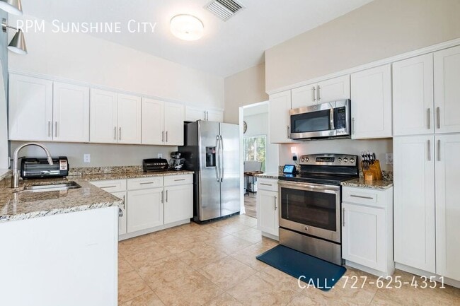 Building Photo - 11216 Clayridge Dr