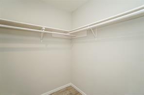 Building Photo - 2021 Spenwick Dr
