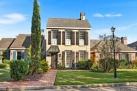 Building Photo - 7962 Wrenwood Blvd