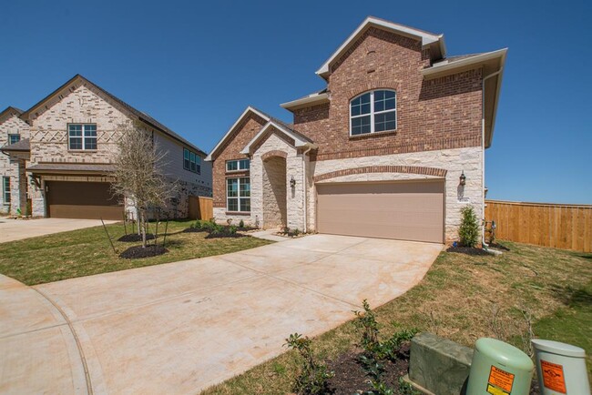Building Photo - 2016 Woodland Park Ct