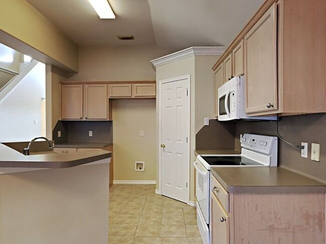 Building Photo - No Application Fees*