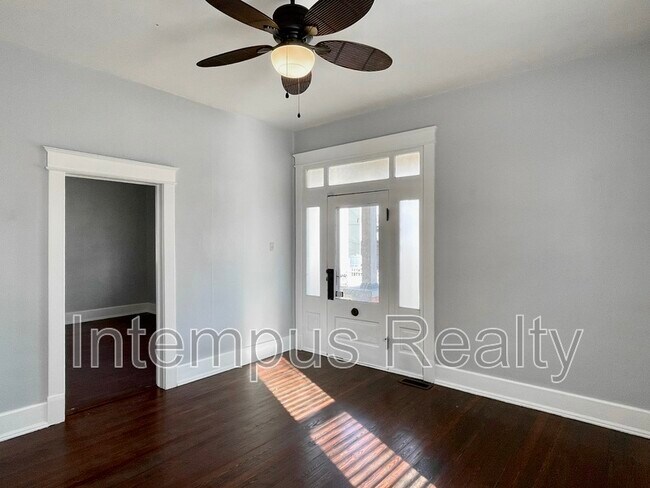 Building Photo - 1512 Meridian St