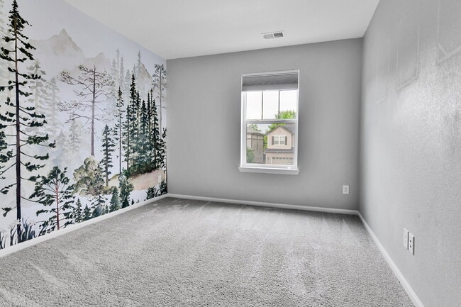 Building Photo - $4,850 - Spacious 5-Bed, 3.5 bath Home wit...