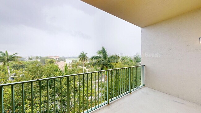 Building Photo - 1610 Presidential Way