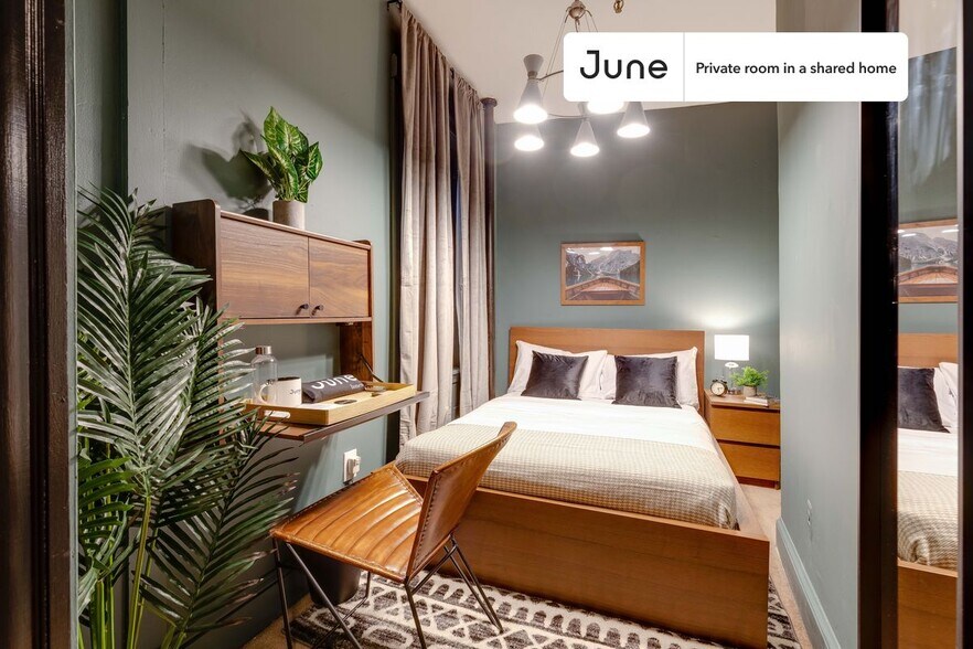 Primary Photo - Room in Shared 3 bed/1 bath home