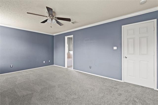 Building Photo - 1600 Dragonback Pass