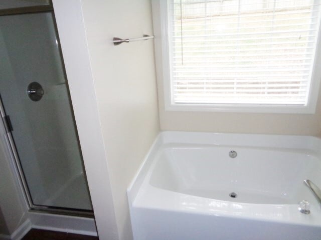 Building Photo - 3670 Sugarbrook Dr