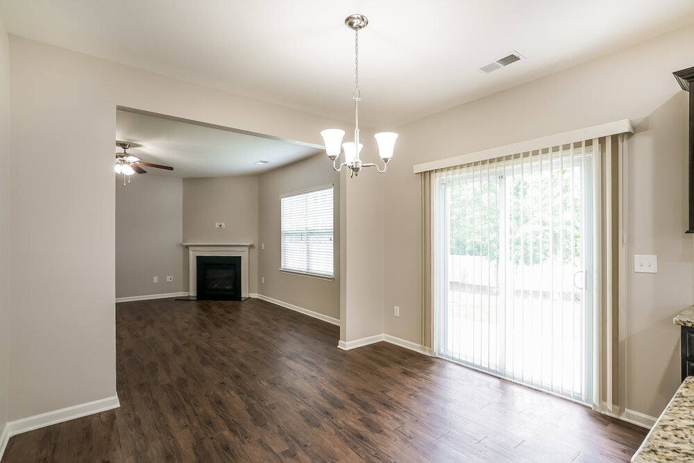 Building Photo - 117 Preakness Farm Dr