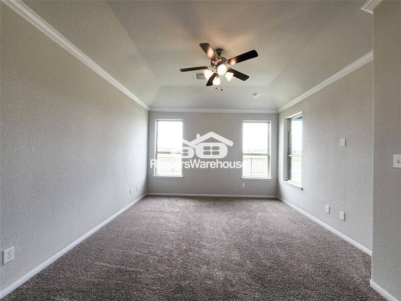 Building Photo - 14711 Sycamore Side Wy