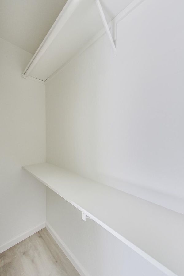 Building Photo - 2240 Angela Ct