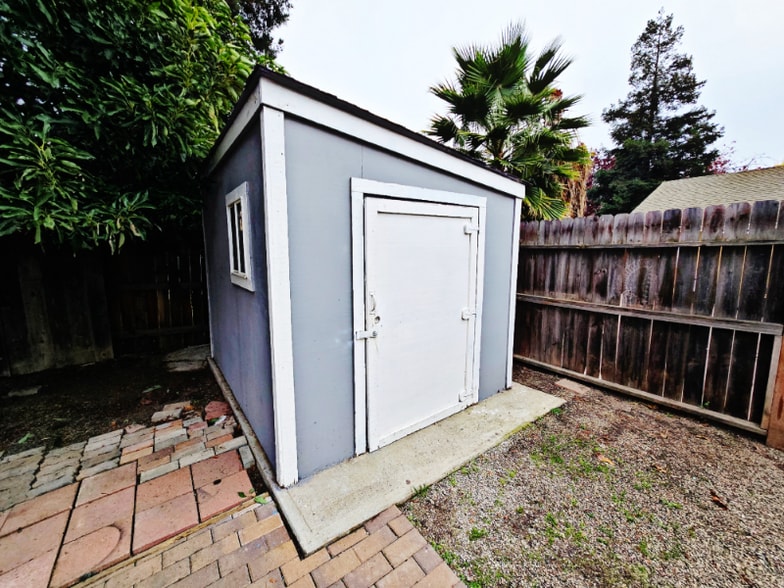 Building Photo - 2036 Carmel River Ct