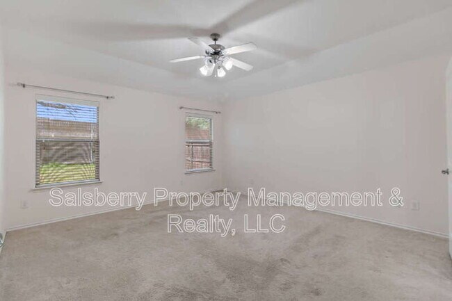 Building Photo - 504 Byron Nelson Dr