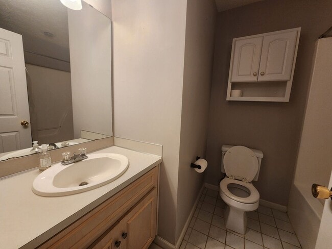 Building Photo - 6523 Fairfax Way