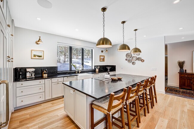 Building Photo - 189 Co Rd 535