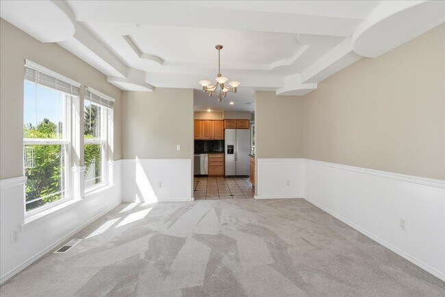 Building Photo - 5Bd/4Ba Marysville Home