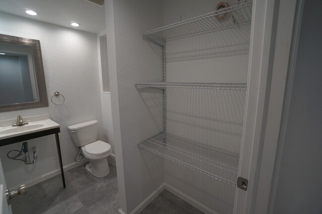 Bathroom 2 - Eaglemoor