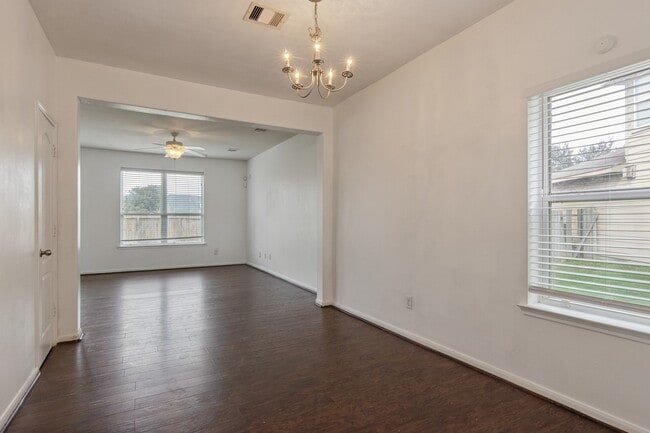 Building Photo - 7459 Tonsley Springs Dr