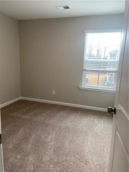 Building Photo - 101 Seed Ln