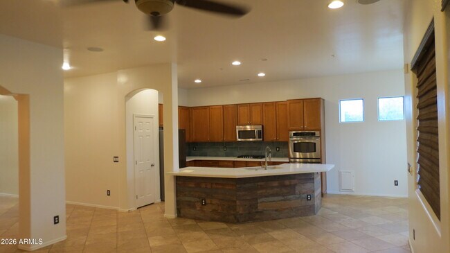 Building Photo - 30899 N 125th Dr