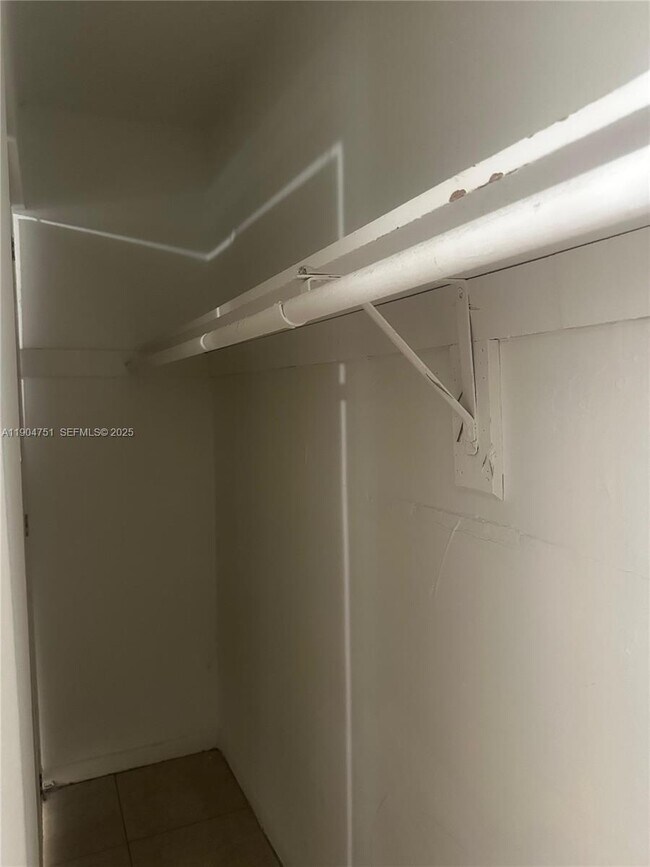 Building Photo - 5313 NW 23rd St