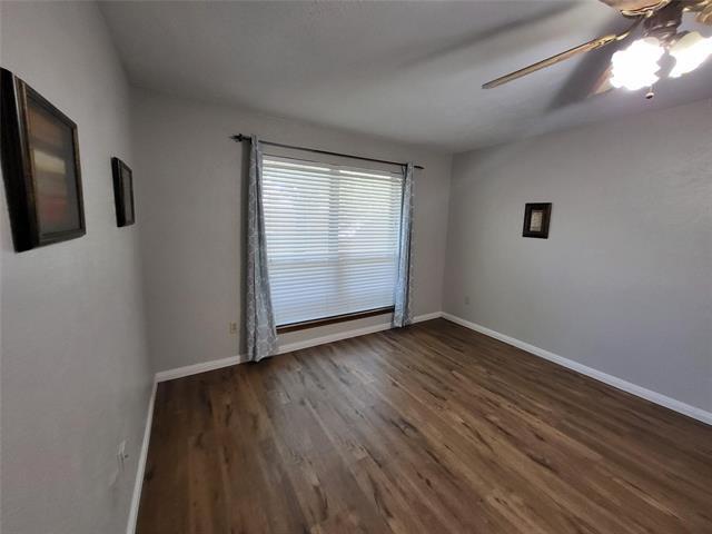 Building Photo - 1106 Meadowview Dr