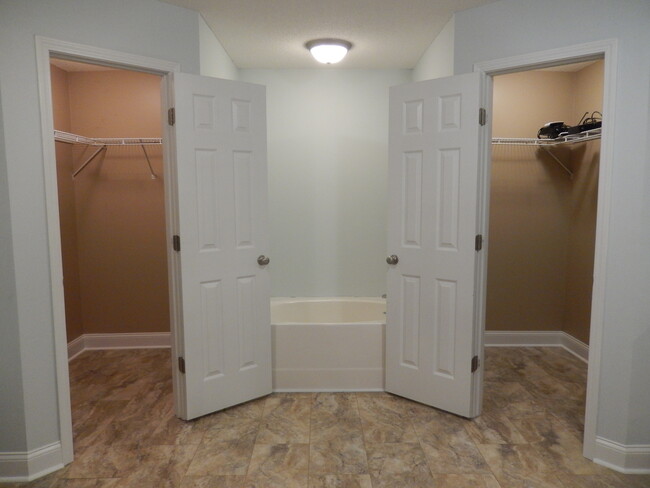 Master Bathroom with Separate Whirlpool Tub Plus Two Large Walk-In Closets - 319 Southern Comfort Dr